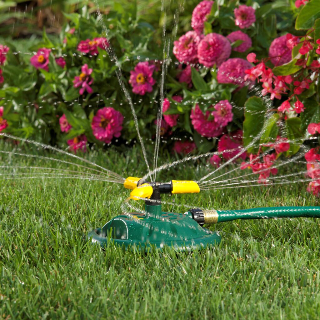 Adjustable Revolving Sprinkler | Melnor, Inc.