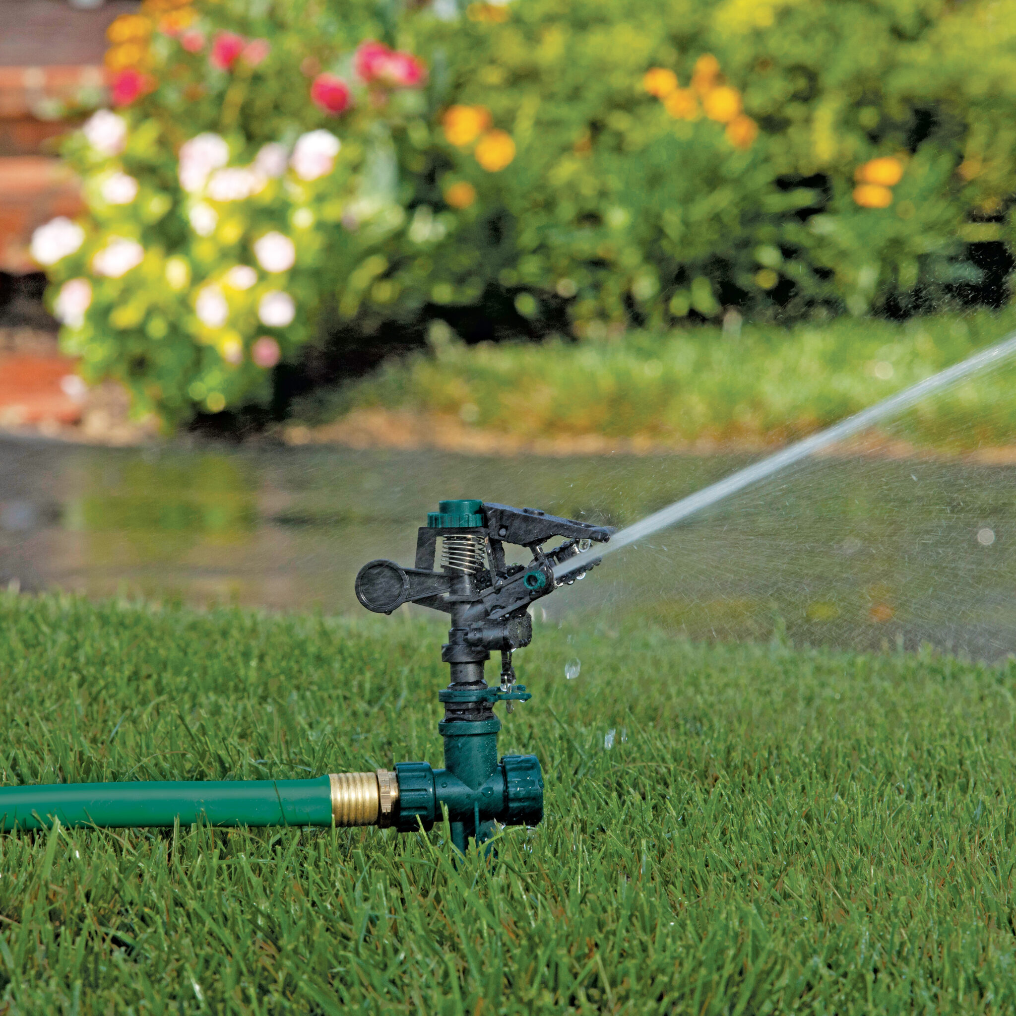 Pulsating Sprinkler Melnor, Inc.